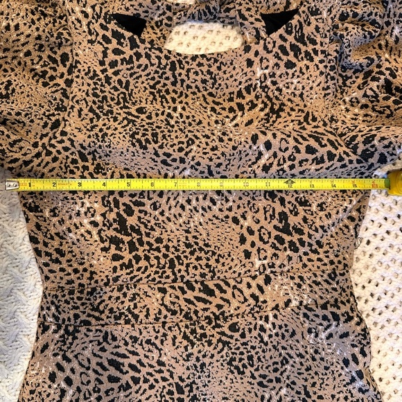 NEW Maeve by Anthropologie WOMENS Knit Cut-Out Mini Dress SIZE 6 - Picture 4 of 15